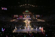 「AKB48リクエストアワーセットリストベスト200 2014」夜の部の様子。(c)AKS