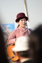 宇宙人・しのさきあさこ（Vo）