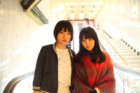 左から阿部はりか（禁断の多数決）、大森靖子。