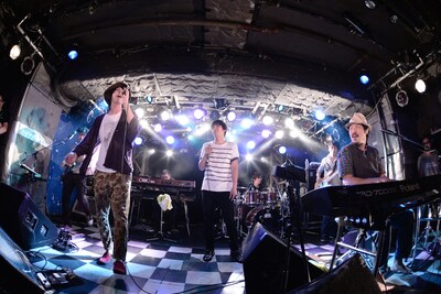 「PREMIUM LIVE SERIES 2014 "THE DREAM MATCH#1"」アンコールセッションの様子。