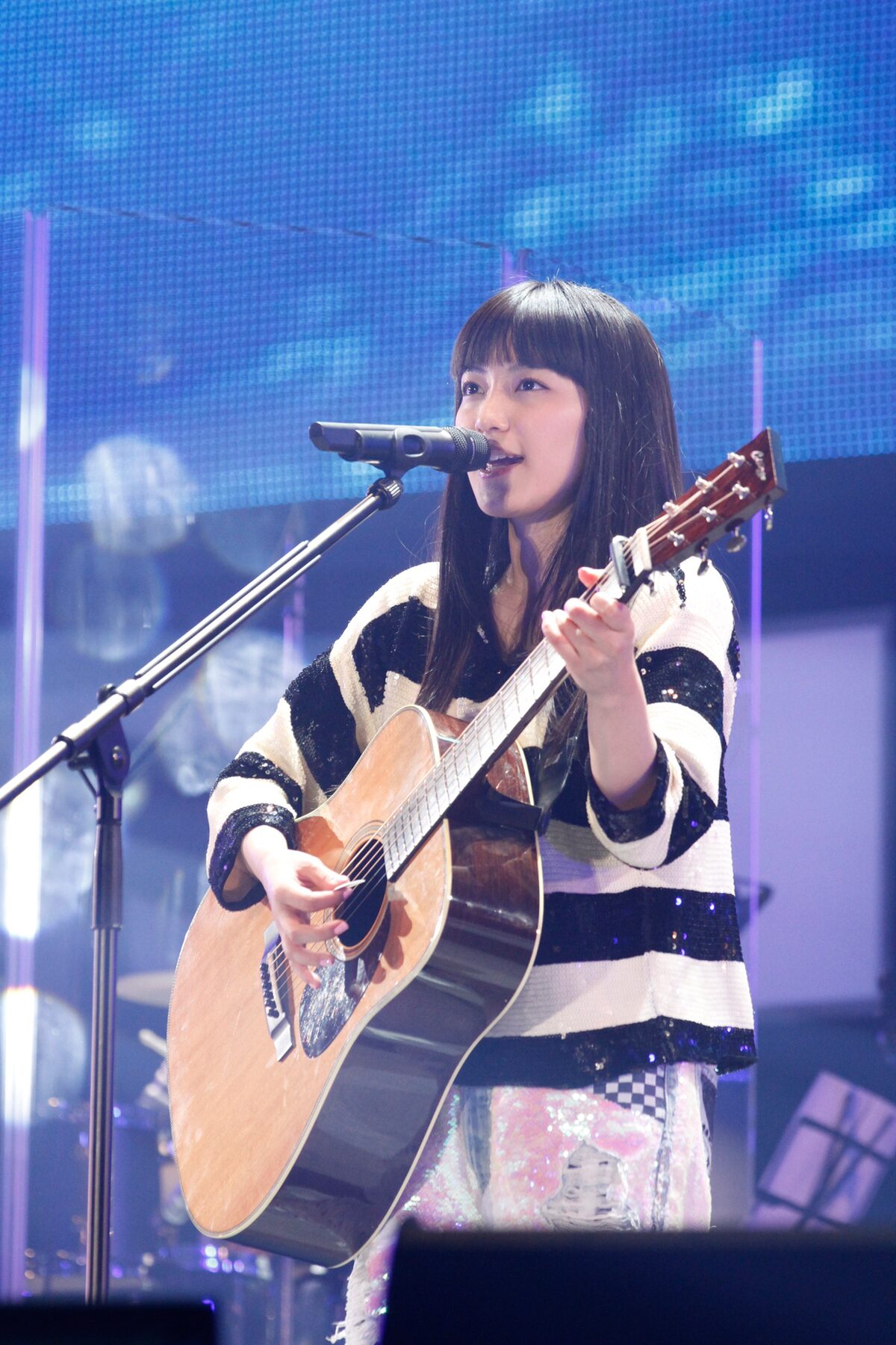 Miwa ギター1本弾き語りツアー アコギッシモ 第3弾開催 音楽ナタリー