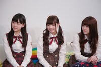 左から堀未央奈、西野七瀬、松村沙友理。