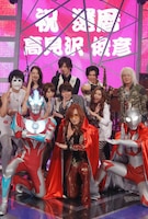 収録終了後の記念撮影の様子。