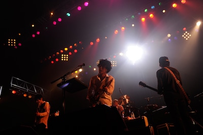 GRAPEVINE（撮影：松木雄一）