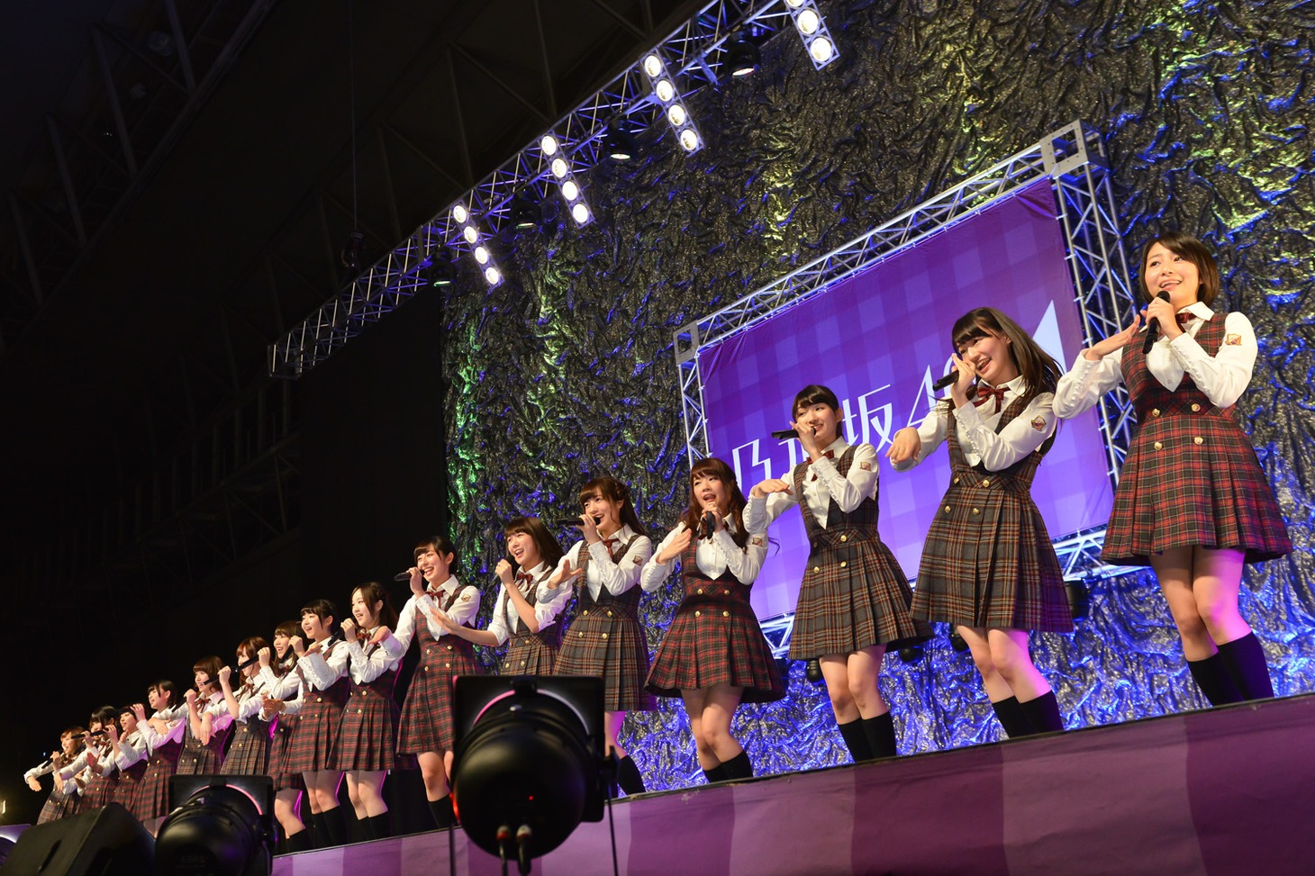乃木坂46