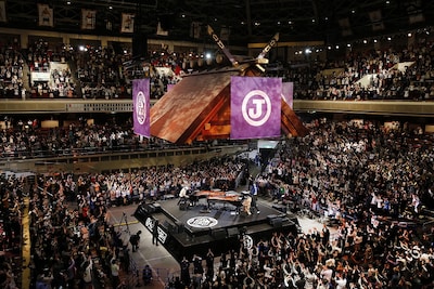 「J-WAVE TOKYO PIANO JAMBOREE supported by 宝山」の様子。