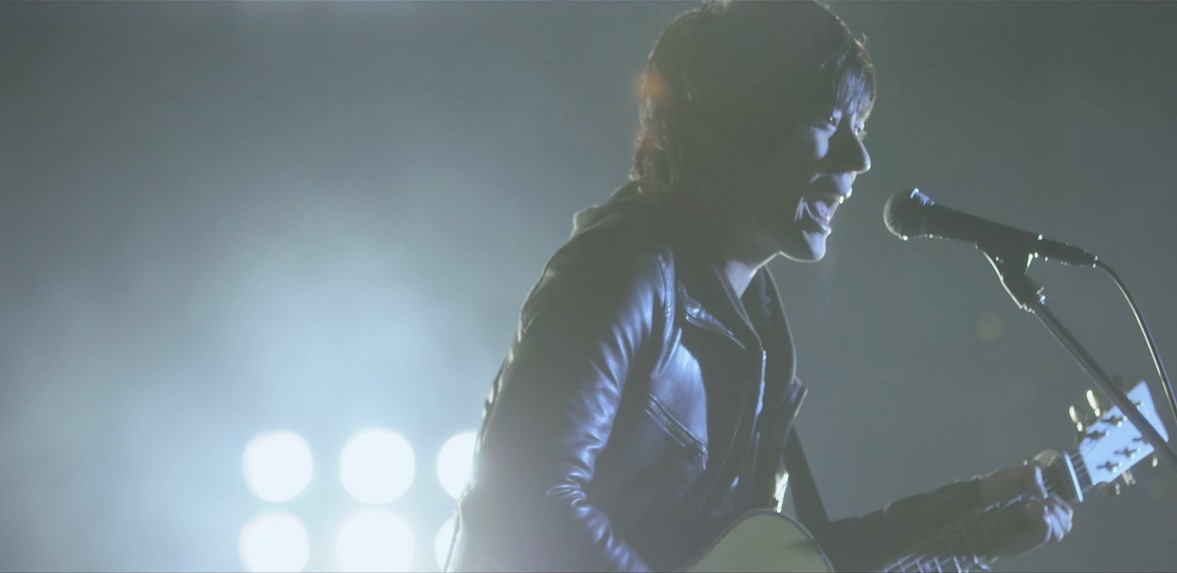 flumpool「明日への賛歌」ビデオクリップのワンシーン。