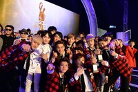 「第23回ソウル歌謡大賞」で大賞を受賞したEXO。(c)Sports Seoul & King Content Co.,Ltd.