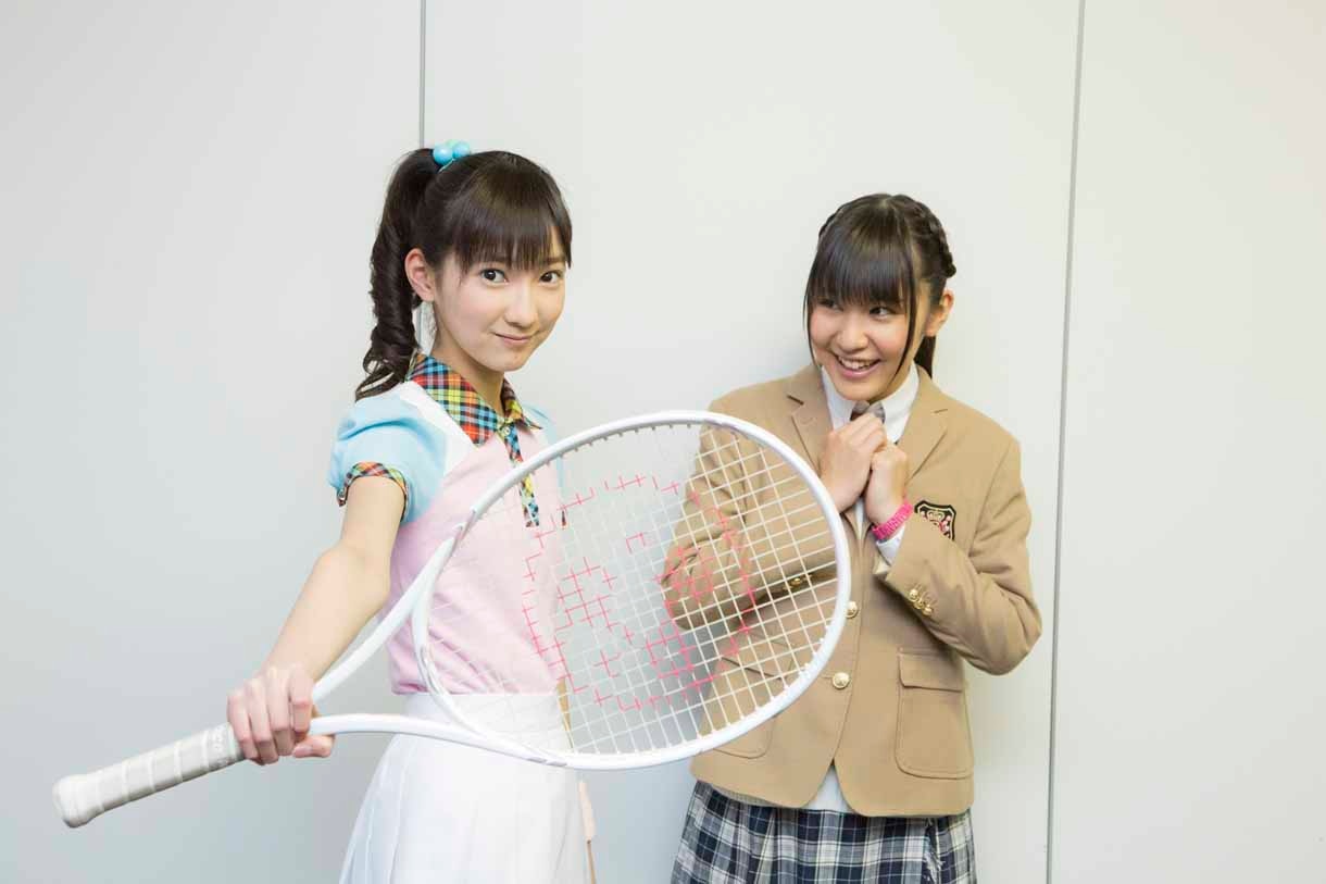 「ミュージカル『テニスの王子様』青学（せいがく）vs四天宝寺」のライブ・ビューイングを体験した野津友那乃、飯田來麗。