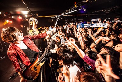 DOES「DOES～春のライブ～『Spring Has Come』」新代田FEVER公演の様子。（撮影：新保勇樹）