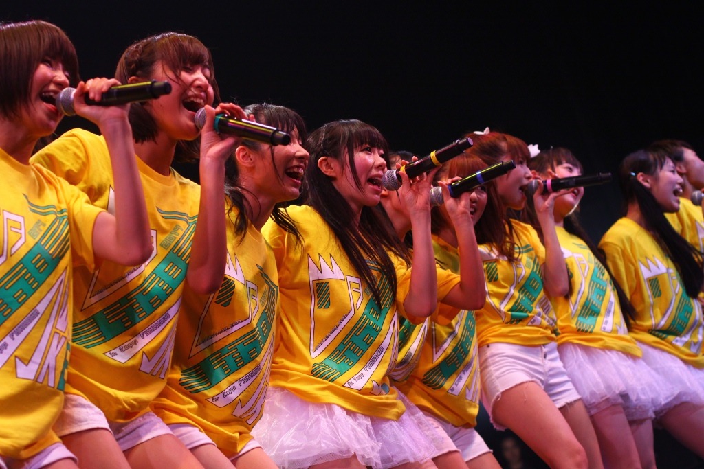 LinQ「LinQ 3rd Anniversary『AWAKE～約束の日～』」の様子。