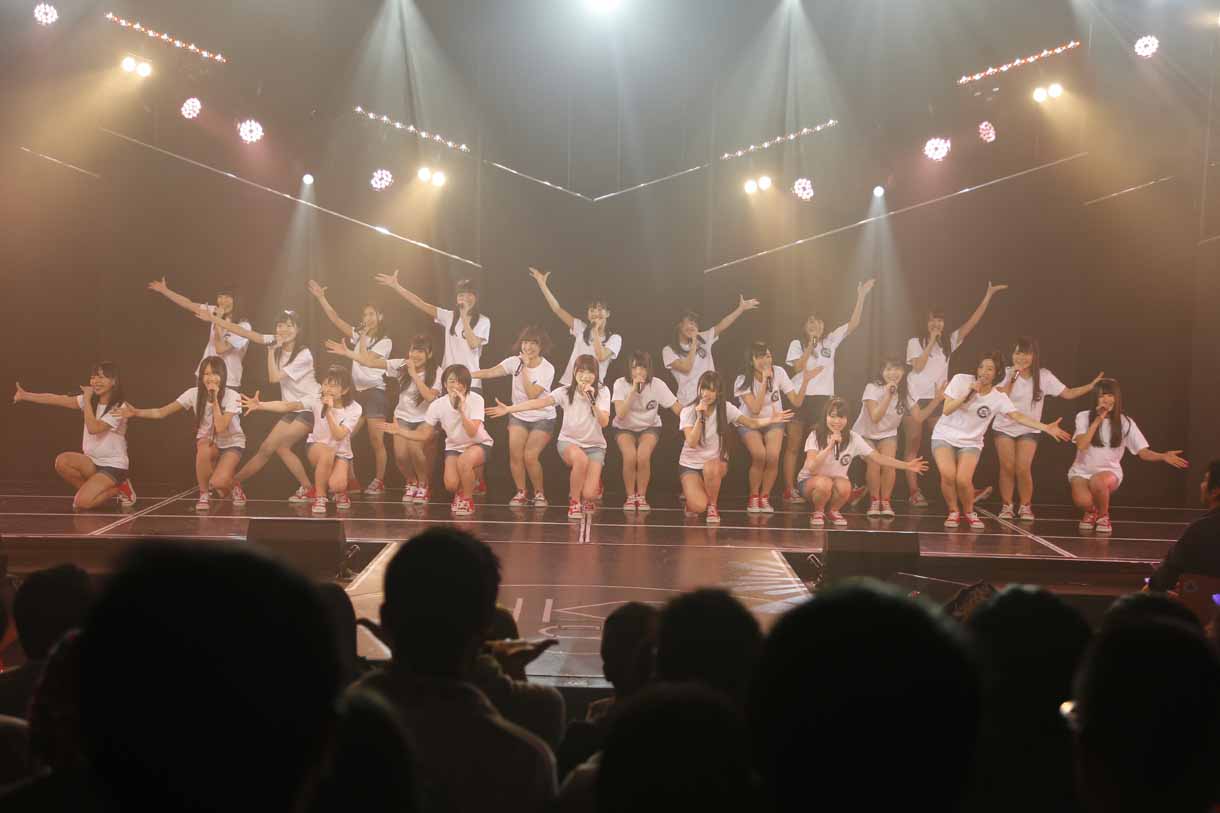 HKT48研究生「脳内パラダイス」公演千秋楽の様子。 (c)AKS