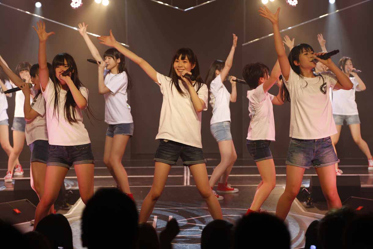 HKT48研究生「脳内パラダイス」公演千秋楽の様子。 (c)AKS