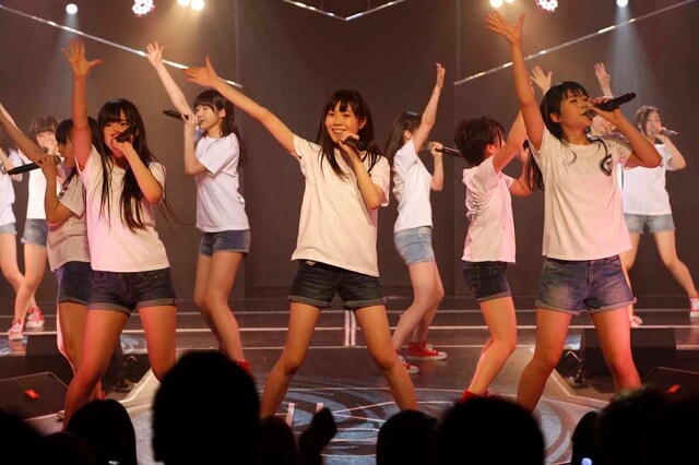 HKT48研究生「脳内パラダイス」公演千秋楽の様子。 (c)AKS