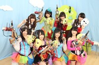 仮面女子と松村沙友理＆中田花奈。