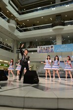 昨日4月25日に東京・池袋サンシャインシティ噴水広場にて開催されたpalet「Keep on Lovin' You」の発売記念イベントの様子。