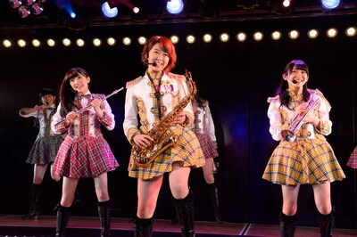 AKB48チーム4「アイドルの夜明け」初日公演の様子。 (c)AKS