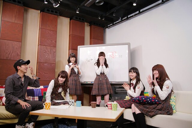 「ソニレコ！暇つぶしTV」スタジオ収録の様子。