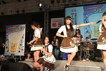 私立恵比寿中学「音楽課外授業」の様子。