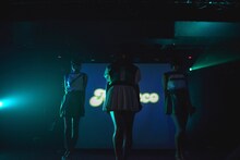 「Negicco『トリプル！WONDERLAND』リリースイベントTOKYO FINAL!＆反省会」第2部の様子。