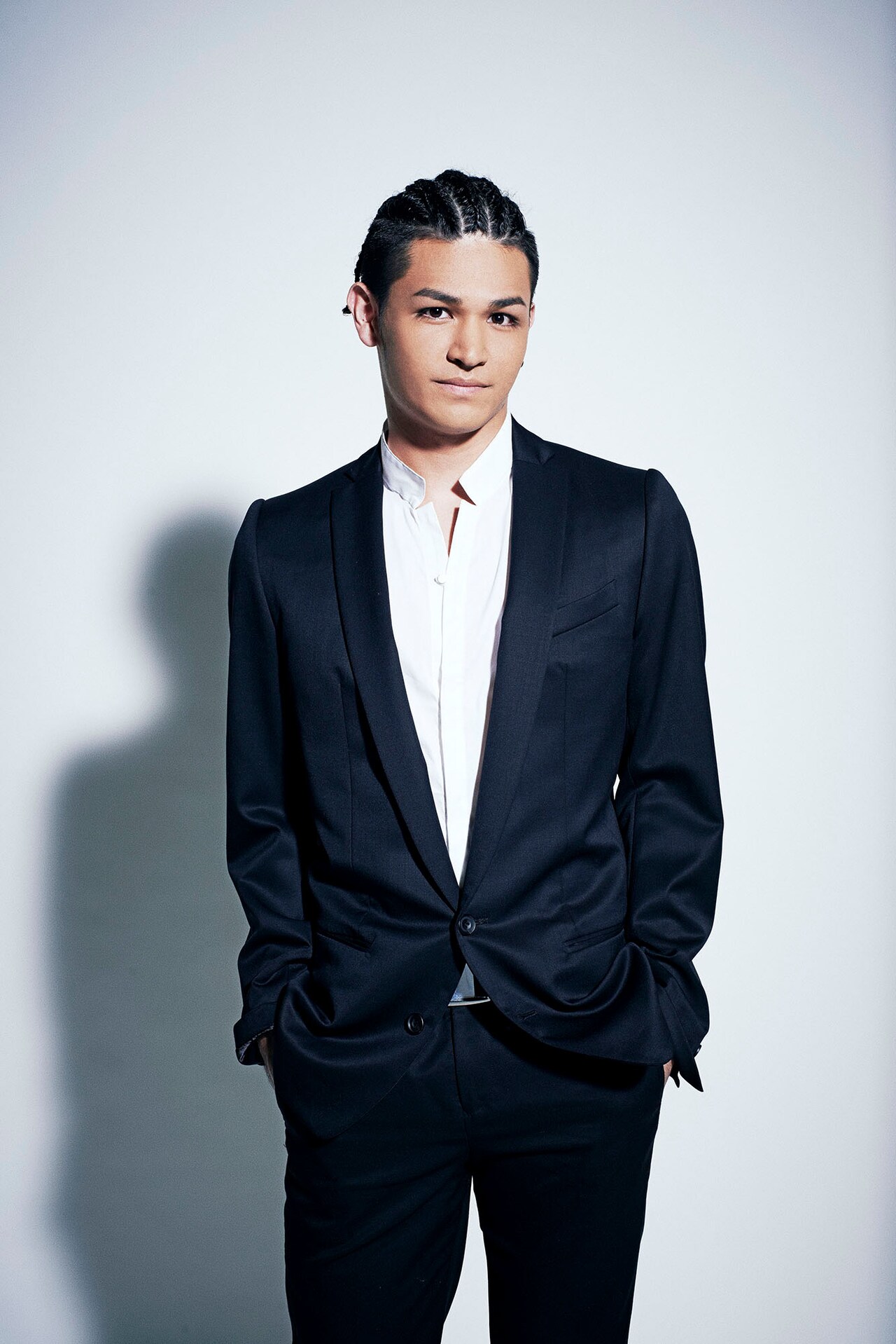 与那嶺瑠唯 - EXILEに三代目JSB、GENERATIONSメンバーら5人加入