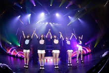 9nine「Wonder Live In サンプラザ」の様子。