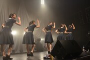 東京・TSUTAYA O-EASTにて4月27日に行われた「Dorothy Little Happy Live Tour 2014 ～STARTING OVER～」最終公演の様子。