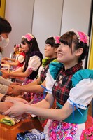 チームしゃちほこ「いいくらし発売記念Free Event Tour」京都公演特典会の様子。