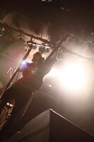 菅野信昭（B）（撮影：オオタシンイチロウ［scene16works］）