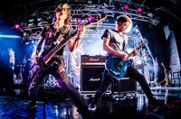 FAKE?（Photo by JulenPhoto）