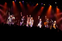 「Goose house×片平里菜 Special Live “連休頃、遊びにおいでよ”」の様子。