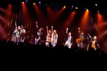 「Goose house×片平里菜 Special Live “連休頃、遊びにおいでよ”」の様子。