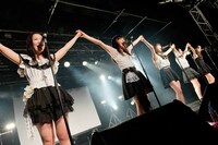 東京女子流「DOUBLE COLOR session1.」ライブの様子。
