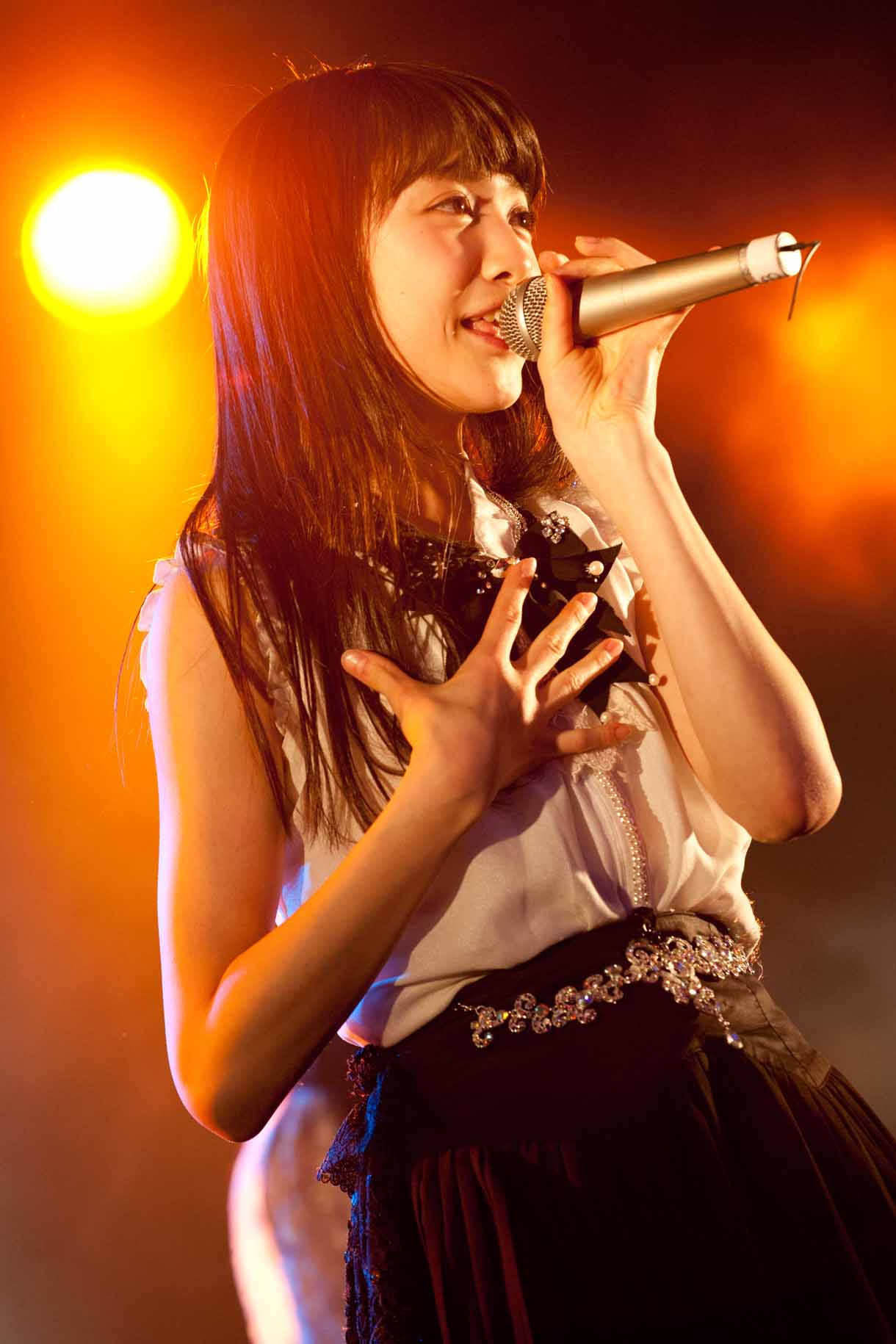 新井ひとみ（東京女子流）