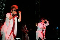 「氣志團結成17周年＆綾小路翔生誕日特別記念GIG『愛 羅 武 勇』」の様子。