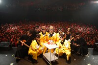「氣志團結成17周年＆綾小路翔生誕日特別記念GIG『愛 羅 武 勇』」の様子。