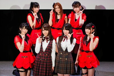 上段左から外崎梨香、小泉遥、小島瑠那、下段左から権田夏海、川後陽菜、中田花奈、小森ゆきの。