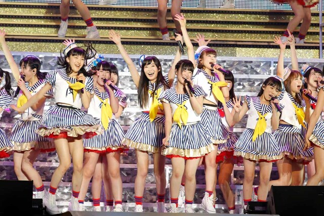 HKT48「HKT48アリーナツアー ～可愛い子にはもっと旅をさせよ～」ライブの様子。 (c)AKS