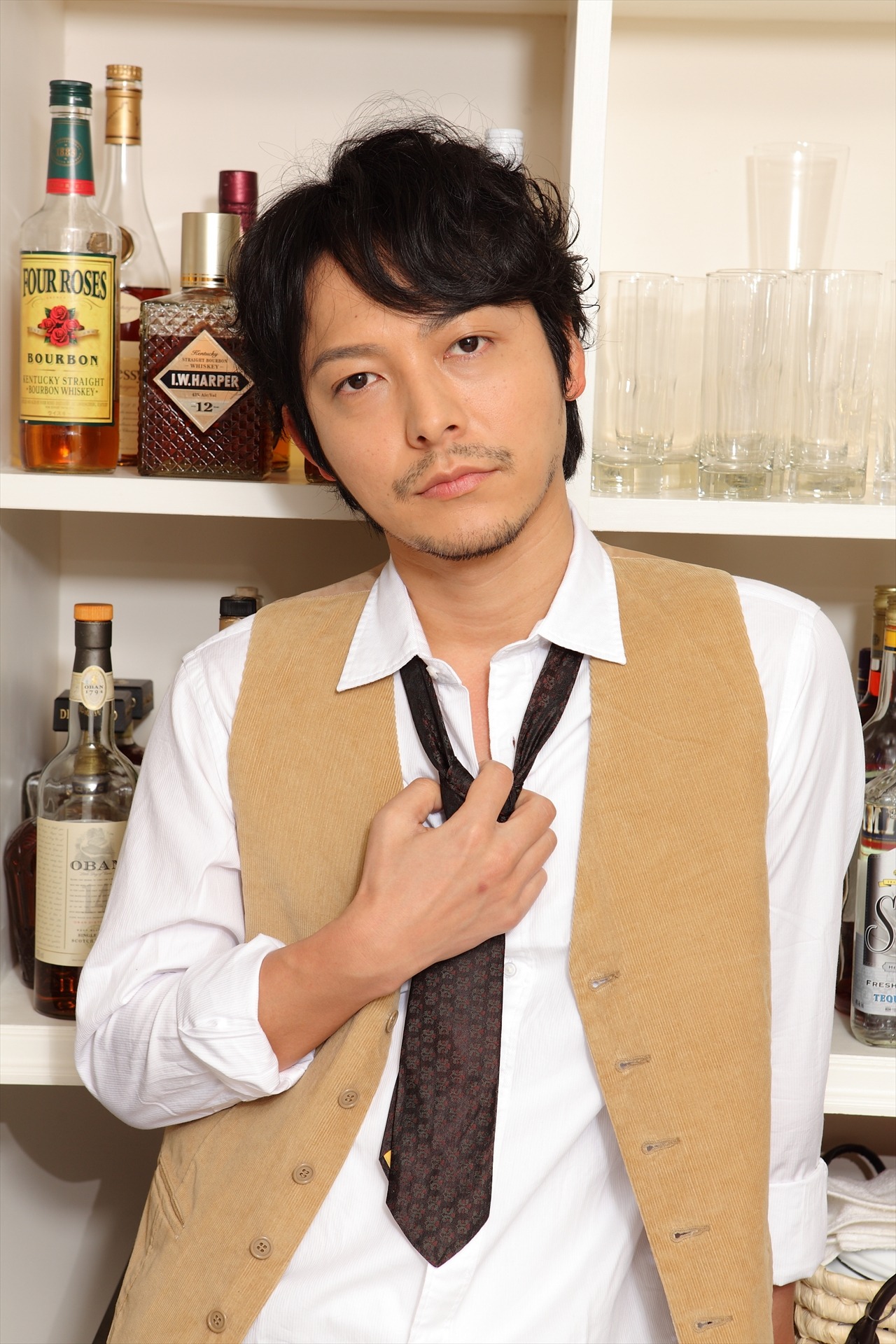 柏原収史
