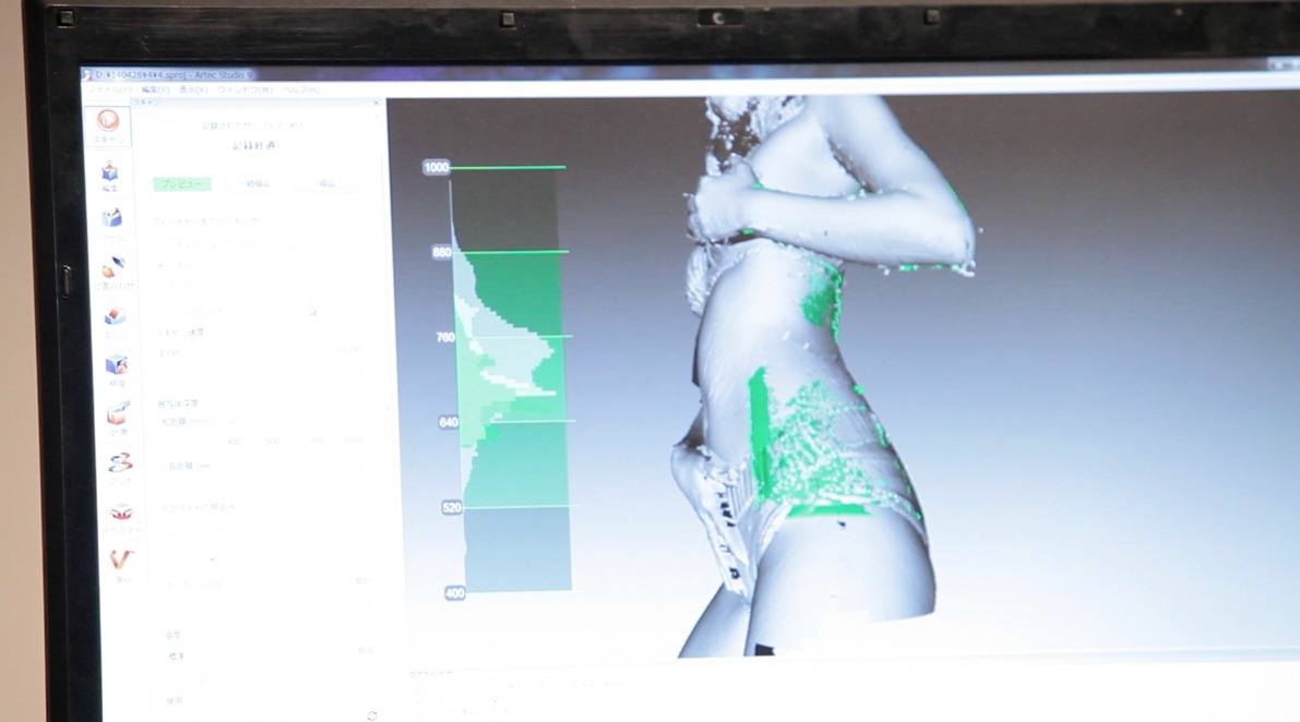 3DスキャンしたBiSメンバーが表示された画面。
