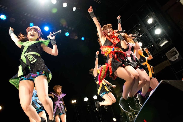 「アップアップガールズ（仮）～仙石みなみ誕生日スペシャル～」の様子。