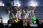 ℃-ute、ツアー折り返し公演で“℃-uteの日”武道館ライブ発表