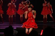 「ラムネの飲み方」をパフォーマンスするSKE48新チームKII。(c)AKS