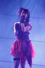 「ラムネの飲み方」をパフォーマンスするSKE48新チームKII。(c)AKS