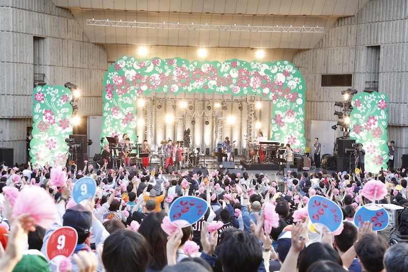 渡辺美里「美里祭り V9 Boom Boom Bloom」の様子。