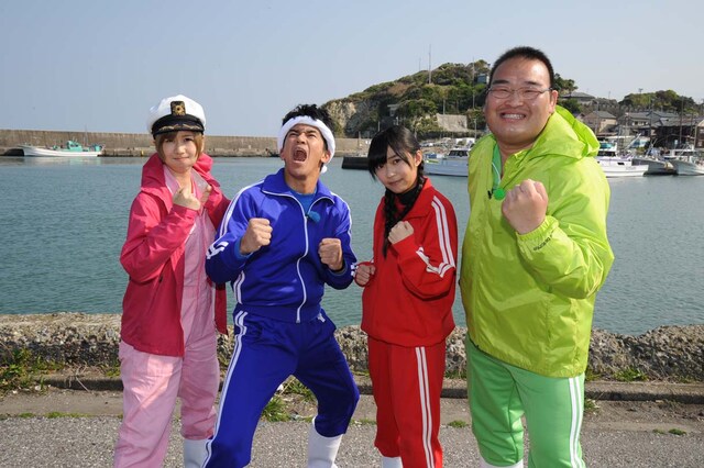 左から大家志津香、武井壮、指原莉乃、振分親方。 (c)テレビ朝日