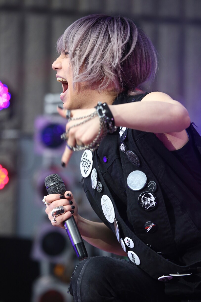 武瑠（Vo） - SuG、曇天の野音で「騒いではしゃいで笑って付いて