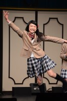 バレエのターンをしながら徳川幕府の15代将軍を言う岡田愛。