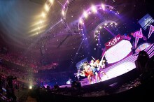 でんぱ組.inc「ワールドワイド☆でんぱツアー2014 in 日本武道館 ～夢で終わらんよっ！～」の様子。