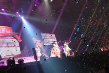 でんぱ組.inc「ワールドワイド☆でんぱツアー2014 in 日本武道館 ～夢で終わらんよっ！～」の様子。